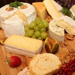 Kann man käse einfrieren Parmesan Mozzarella Gouda Raclette Feta Schafskäse Frischkäse einfrieren